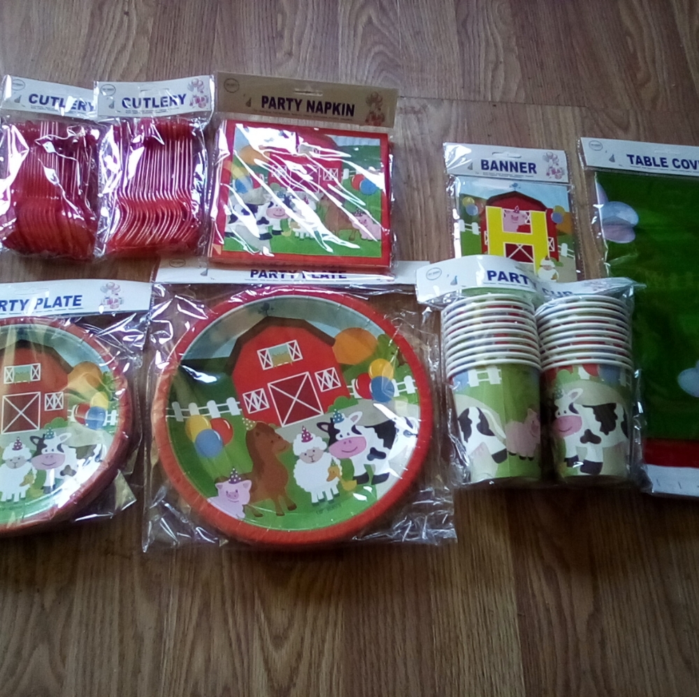 Farm Animal party box supplies